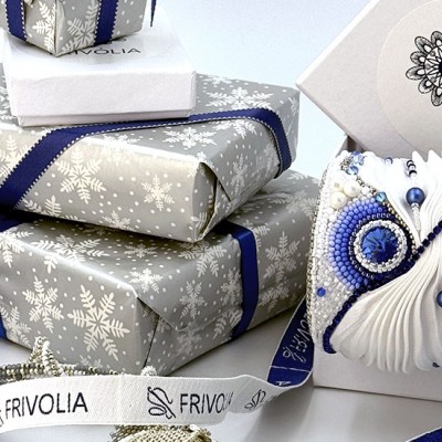 Gift wrapping