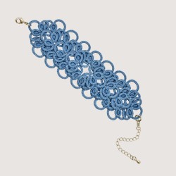 Frivolia - Tatting lace bracelet "Charm lace" - Sky blue