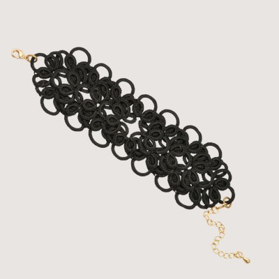 Frivolite - Tatting lace bracelet "Charm lace" - Black Frivolite - Tatting lace bracelet "Charm lace" - Black