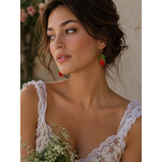 Artisanal beaded earrings "Red tulip" from "Tulip Bloom" collection 