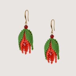 Artisanal beaded earrings "Red tulip" from "Tulip Bloom" collection 