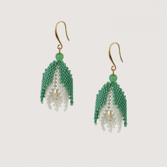 Artisanal beaded earrings "White tulip" from "Tulip Bloom" collection Artisanal beaded earrings "White tulip" from "Tulip Bloom" collection